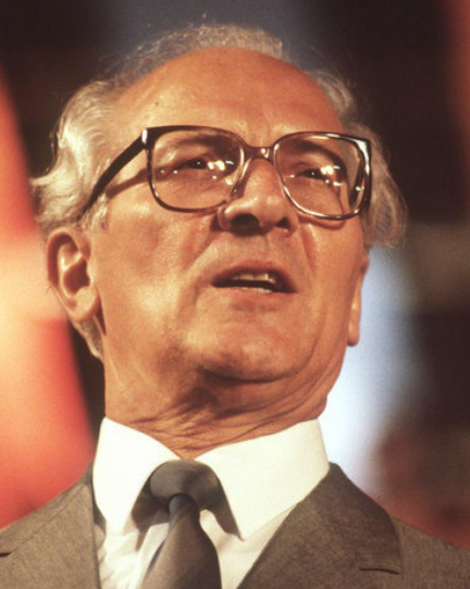 파일:Erich Honecker.png