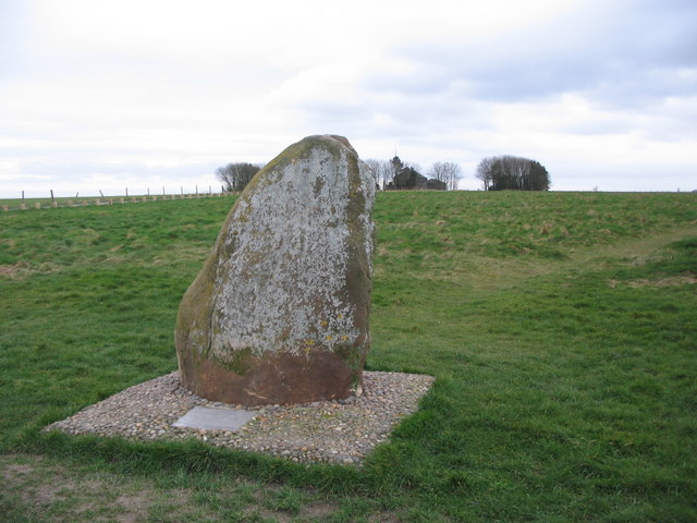 파일:Battle of Ethandun memorial - geograph.org.uk - 367815.jpg