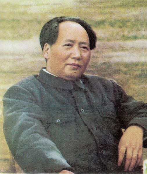 파일:Mao Zedong sitting.jpg