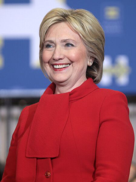 파일:1024px-Hillary Clinton by Gage Skidmore 4 (cropped).jpg