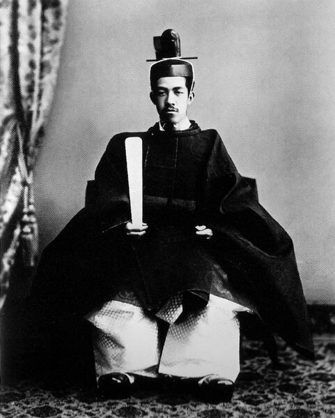 파일:Emperor Taisho of Japan.jpg